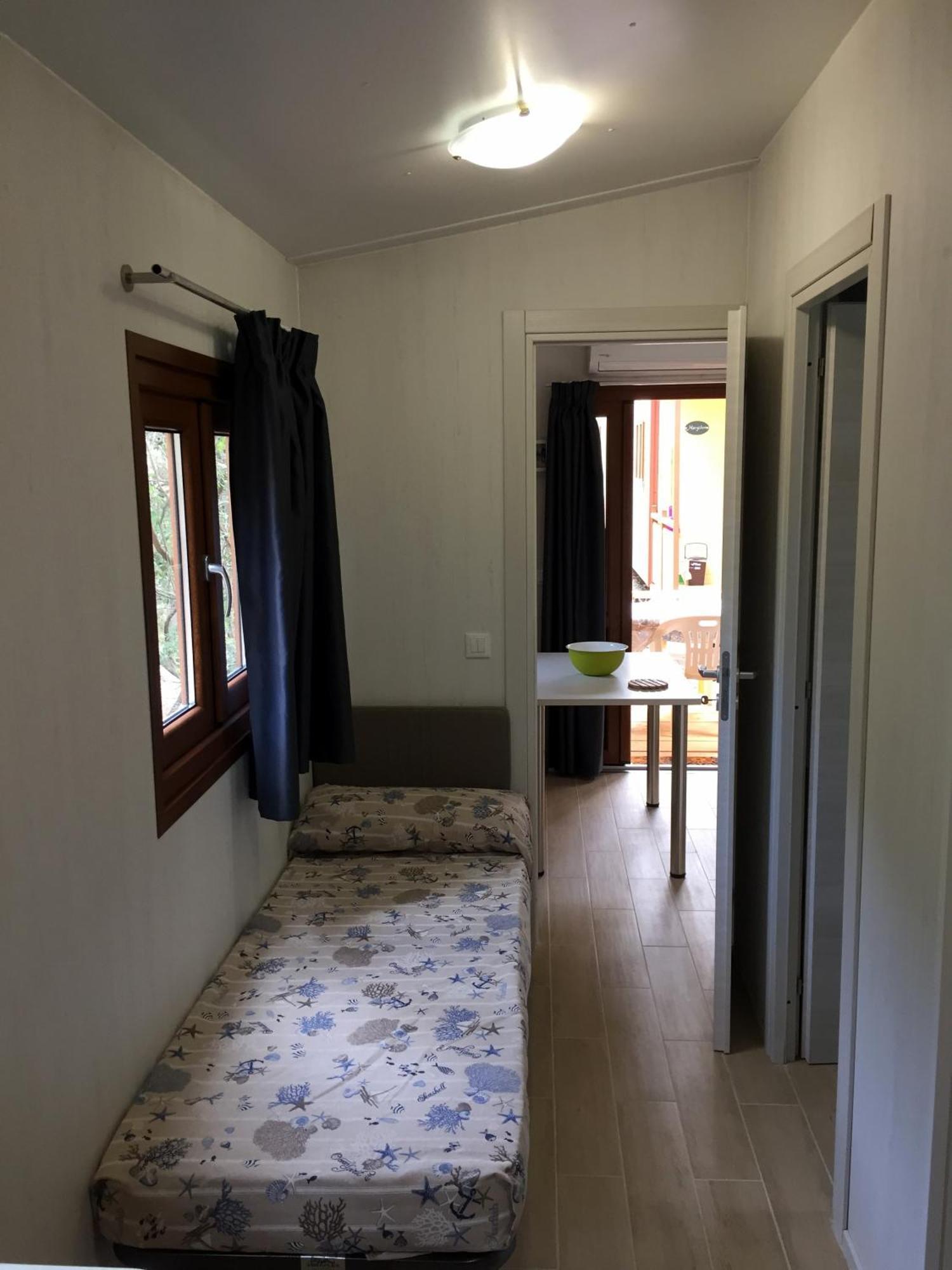 Camping Lacona Capoliveri  Exteriör bild
