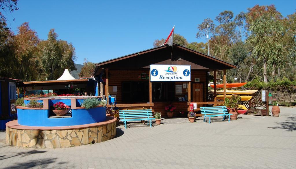 Camping Lacona Capoliveri  Exteriör bild