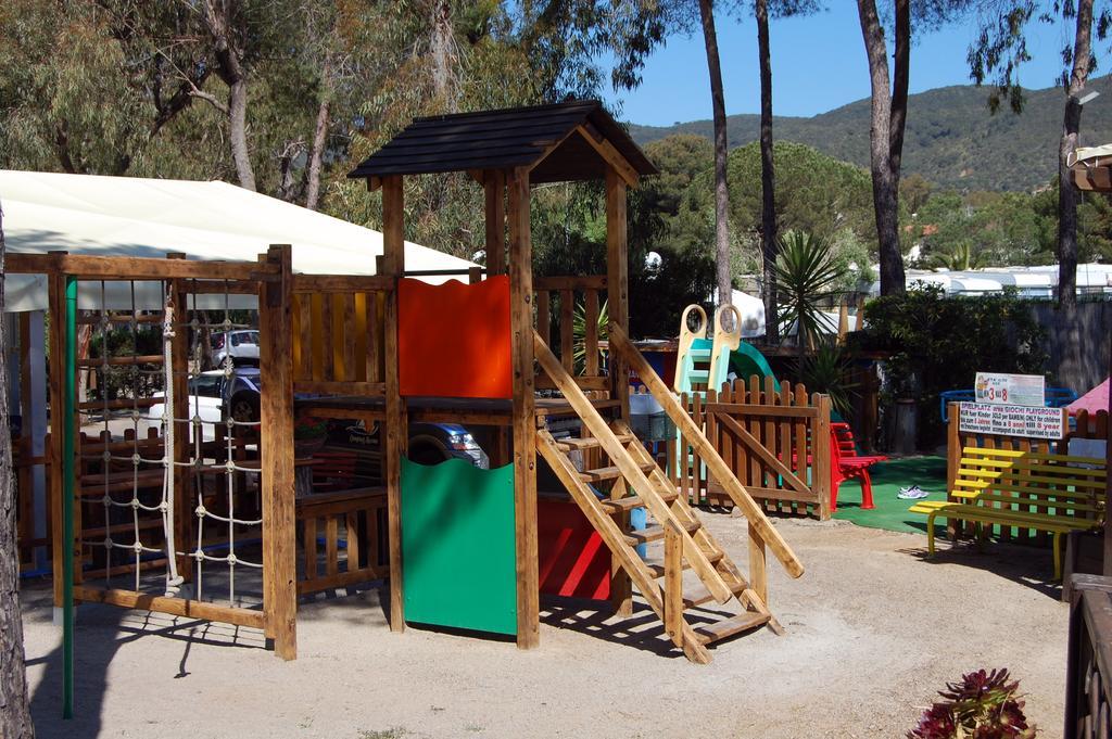 Camping Lacona Capoliveri  Exteriör bild